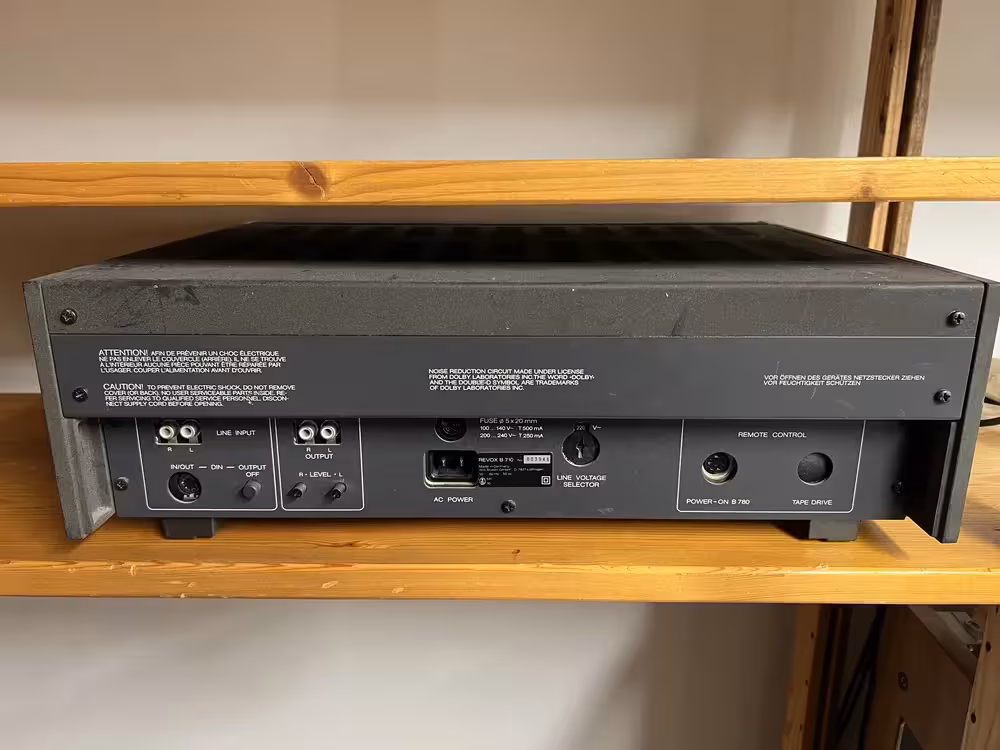 Audio cables connecting a cassette deck to an audio interface